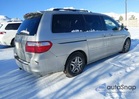 2005 Honda Odyssey Ex-L z USA, uszkodzony, nr VIN 5FNRL38655B417941